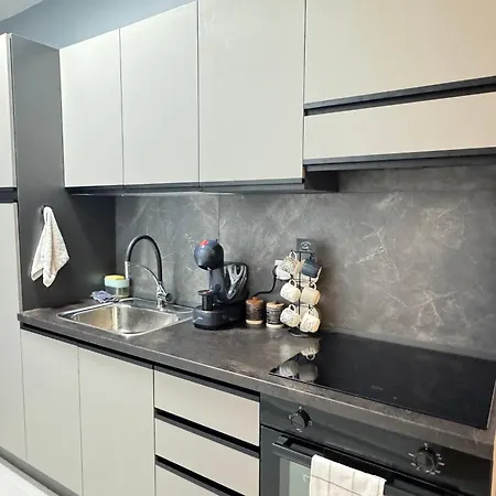 Serenity 1bedroom דירה *